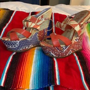 London Rebel Cayenne Wedge